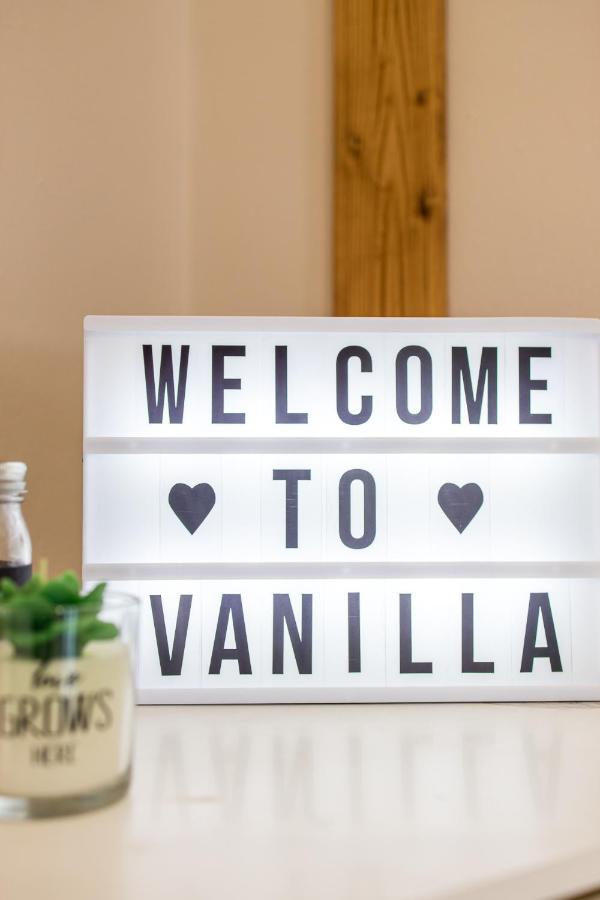 Vanilla Family House Preveza Bagian luar foto