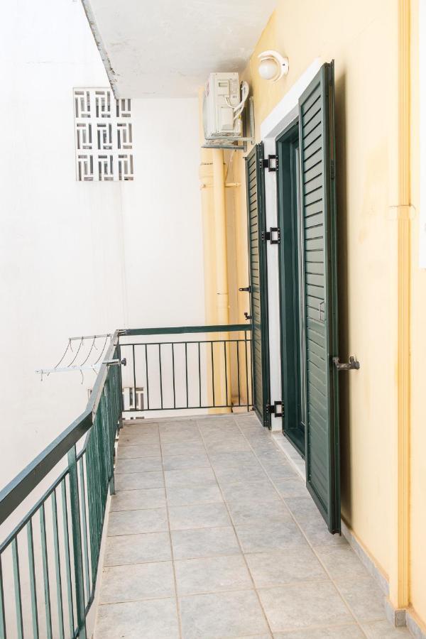 Vanilla Family House Preveza Bagian luar foto