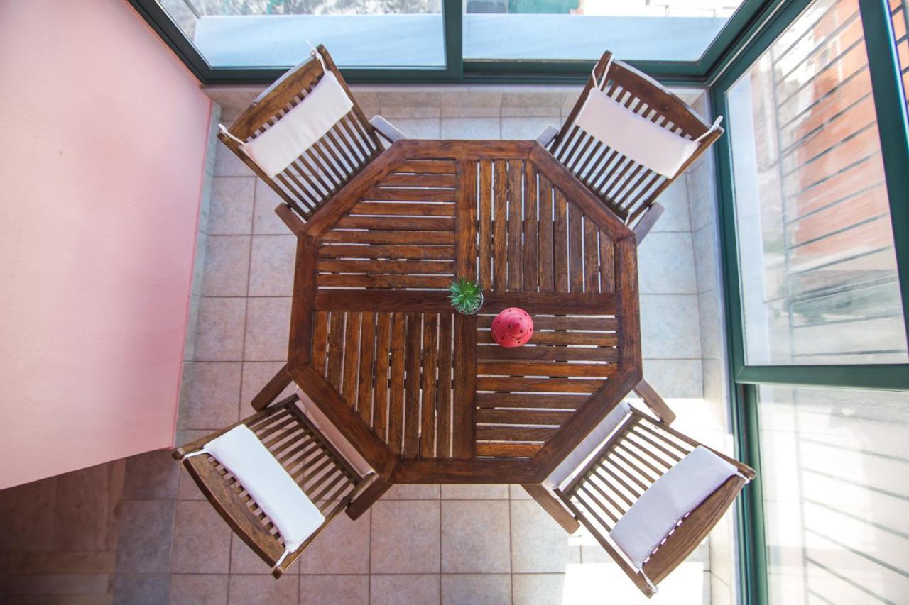 Vanilla Family House Preveza Bagian luar foto
